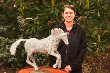 2022 Rustic Farm Art Awards Bendigo Bank Mundaring overall award winning sculpture ‘Forward’ by Heather Barrett.