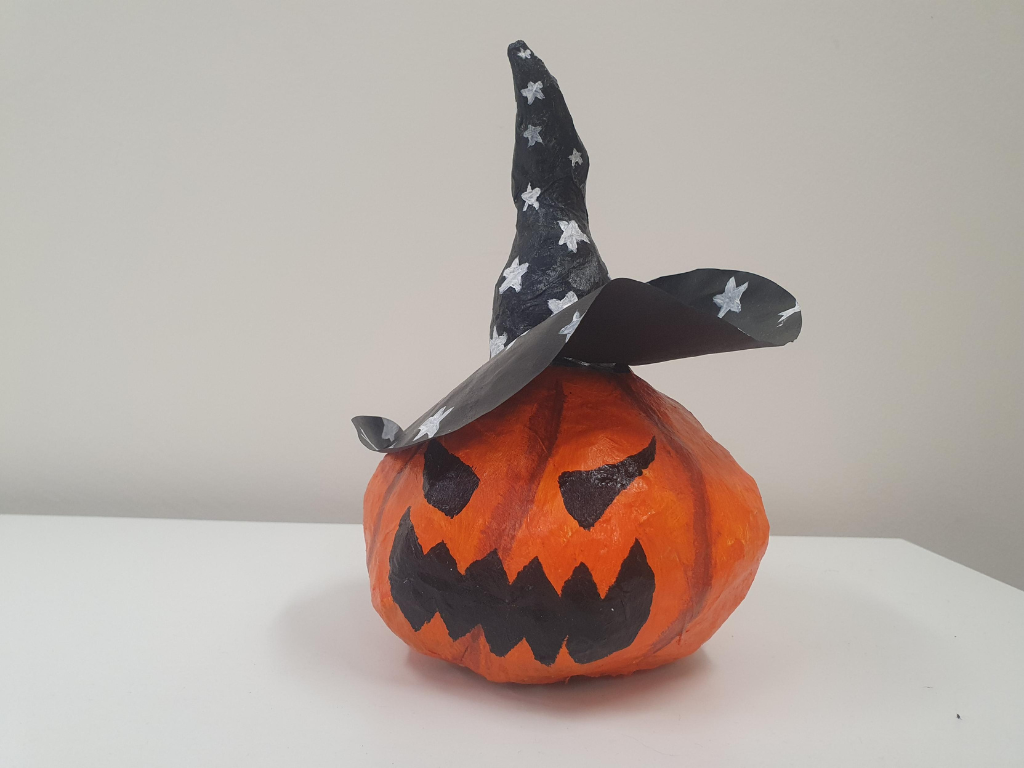 Hobby Hive – Halloween Pumpkin Paper mâché