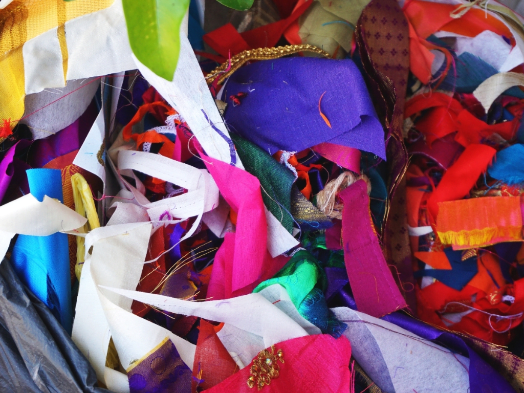 Thinking Green: Twist and twine - fabric scrap upcycling