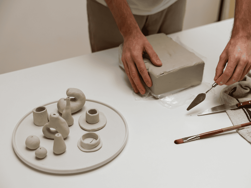 Clay and sculpting workshop for teens