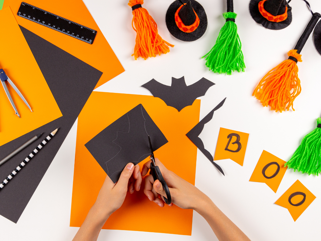 Hobby Hive: BYO Halloween Craft