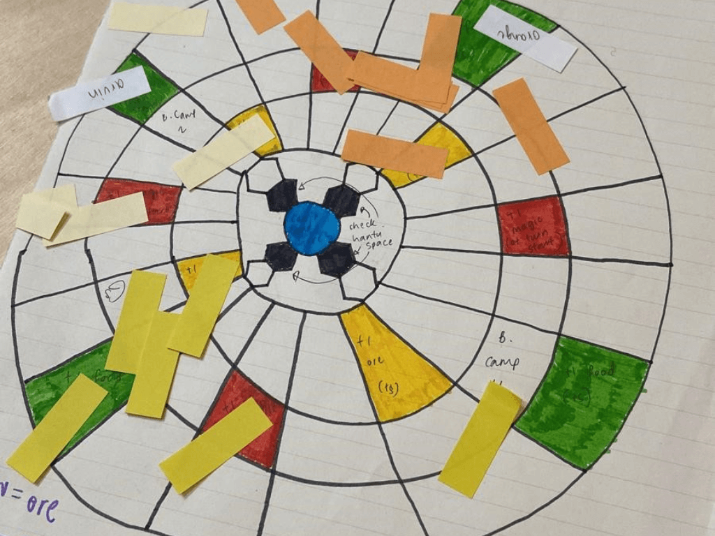 Board game creation with Crystal