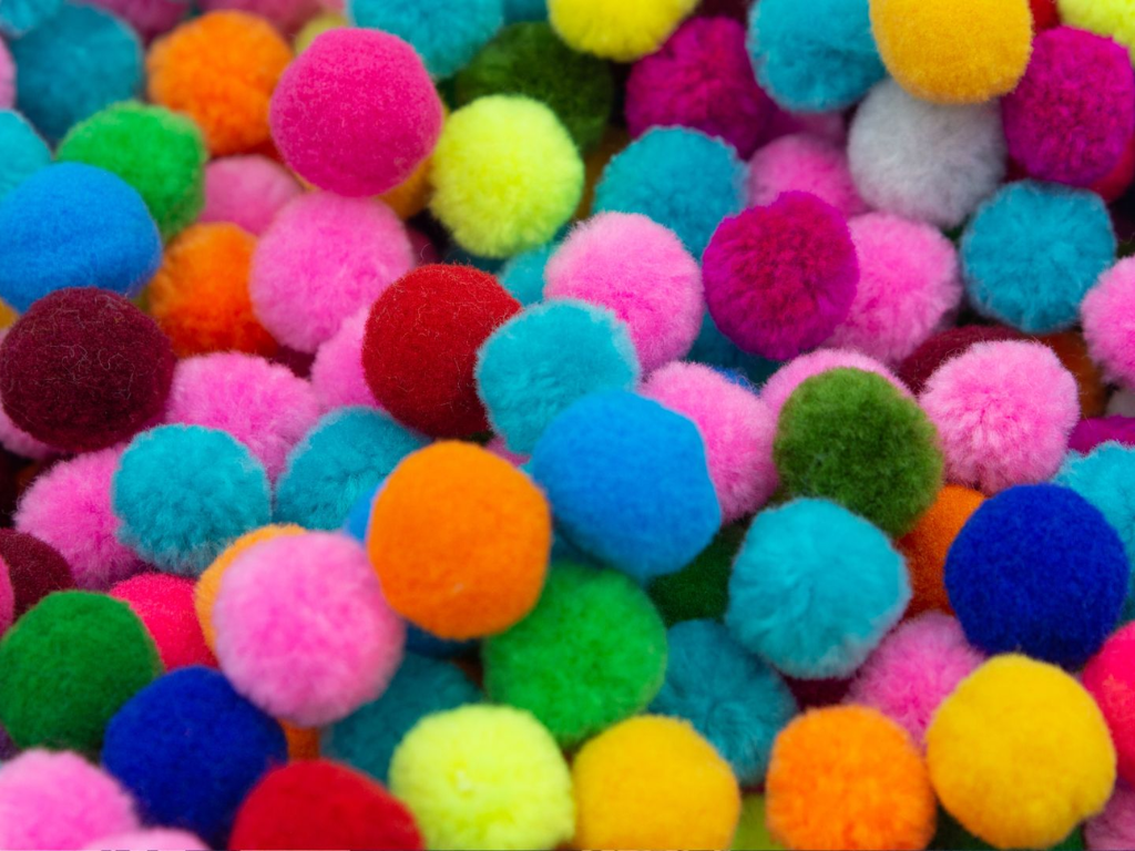 Monday Makers: BYO craft and pom pom creations