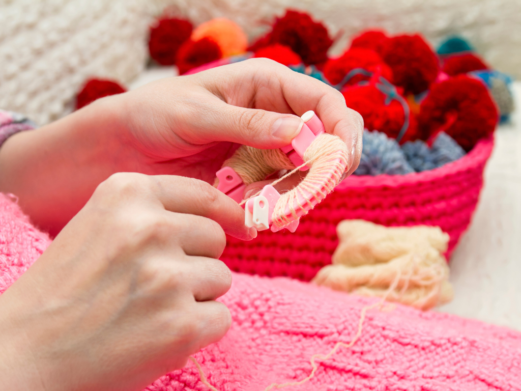 Monday Makers: Pompom creations