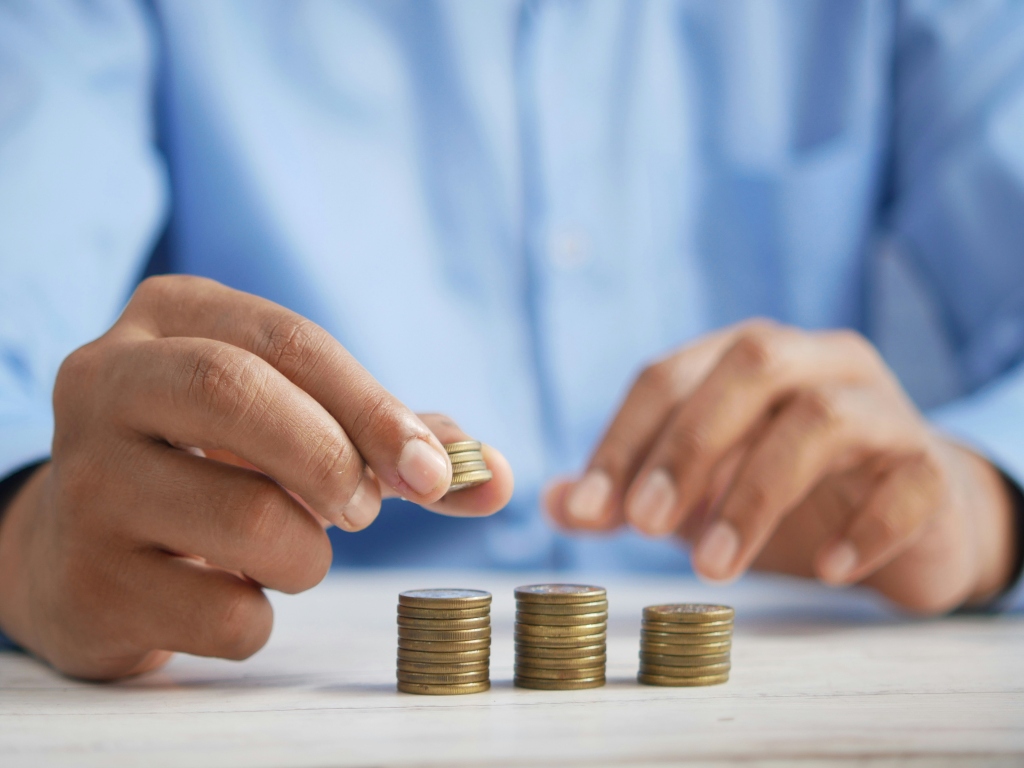 Understanding cash flow, profits and budgets