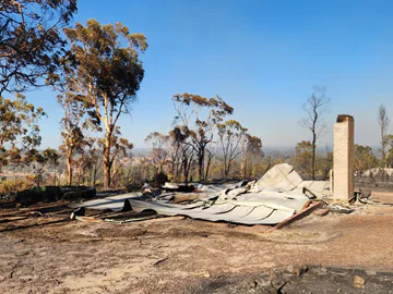 Wandoo Heights Cottage destroyed in bushfire