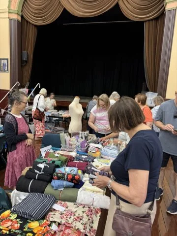 The Thinking Green De-stash Market